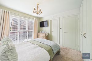 Photo 15- click for photo gallery